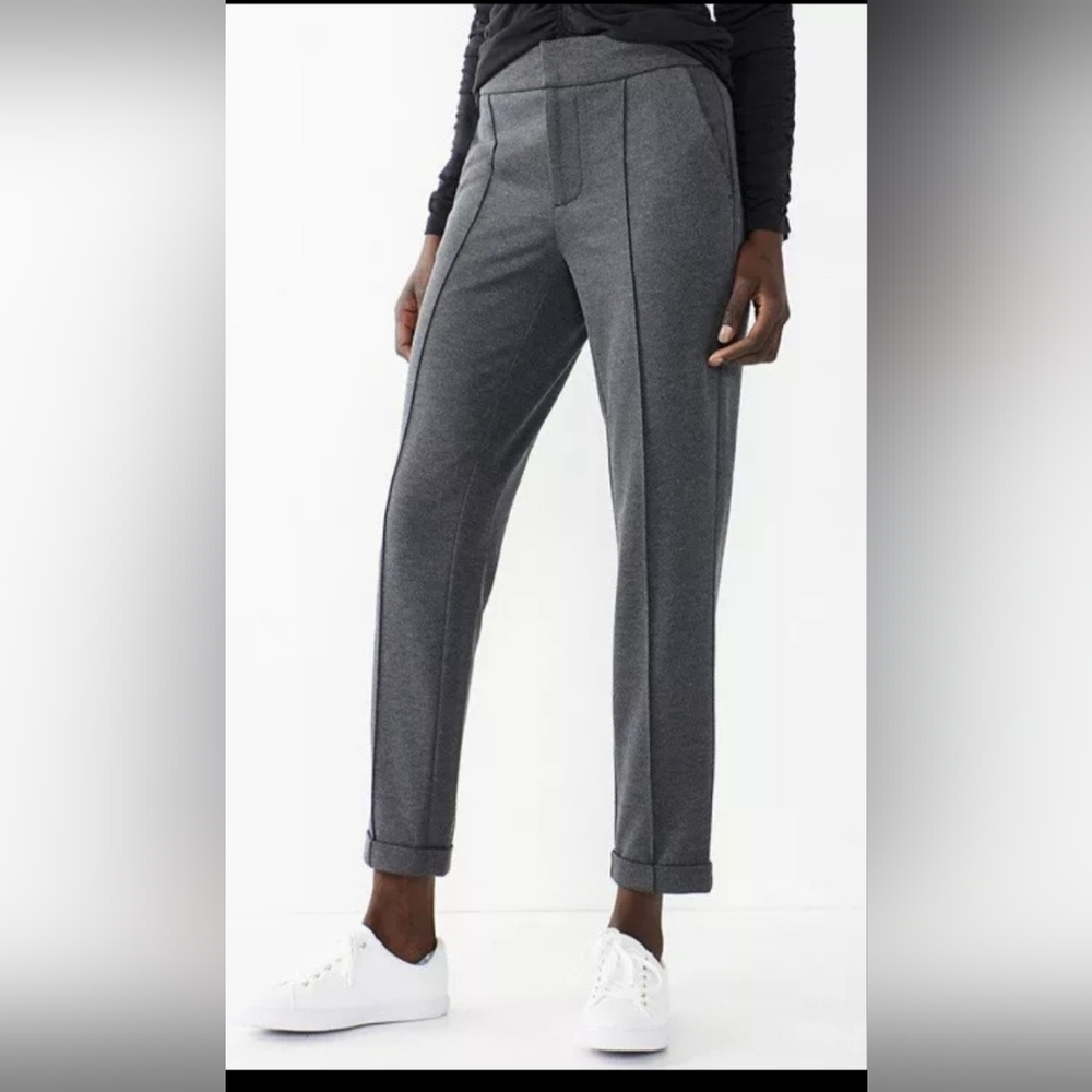 New Women's size 16 Nine West Tapered Pintuck, rolled cuffs, soft inside, legs a
